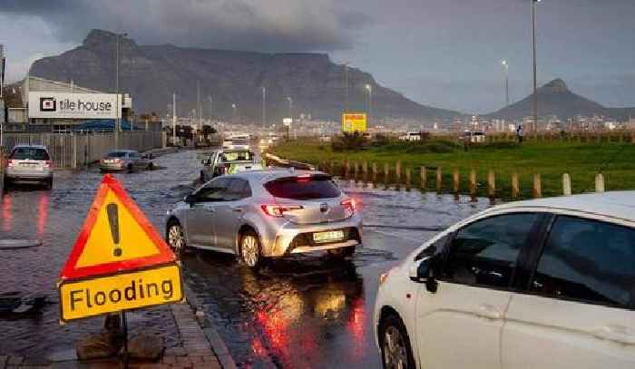News24 | City officials on high alert as more cold, wet weather grips Cape Town