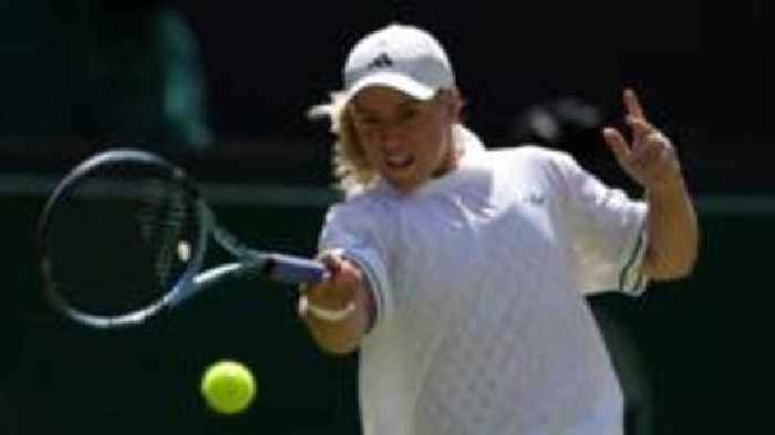 'Show goes on' - British star Kartal's rise continues