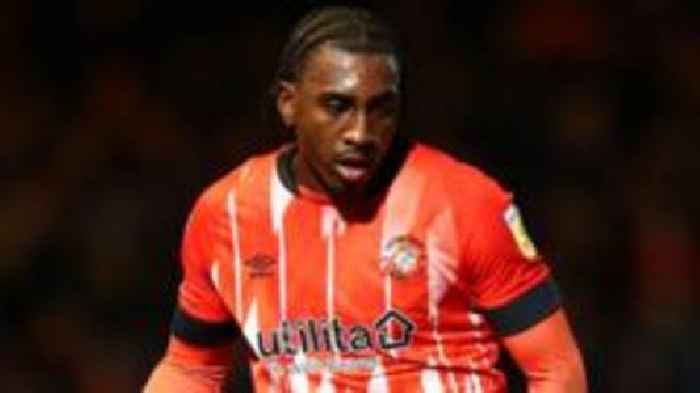 Charlton sign defender Bell after Luton exit