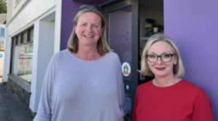 Cancer diagnosis after beautician spotted change