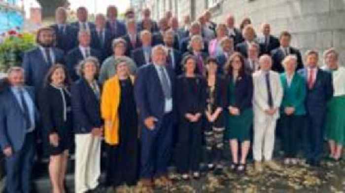 Who is being elected to Guernsey's committees?