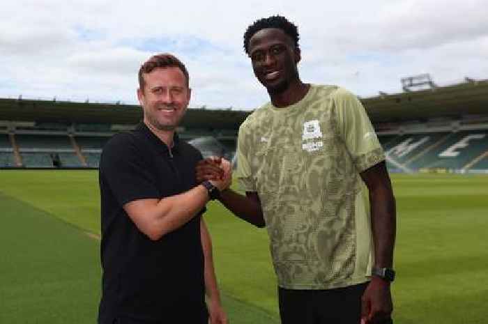 Plymouth Argyle fans react as Wiredu signs with the Pilgrims
