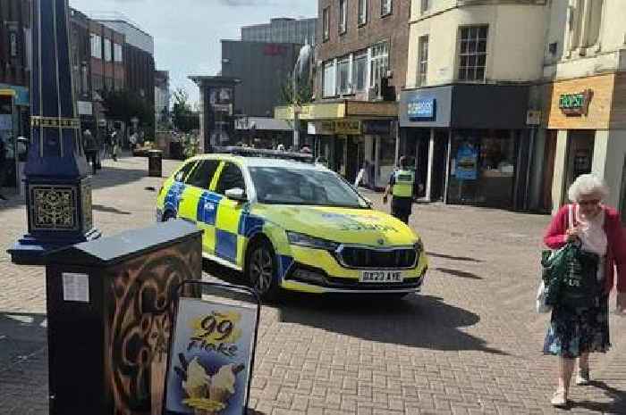 Police 'move on' rough sleepers from outside Hanley Greggs