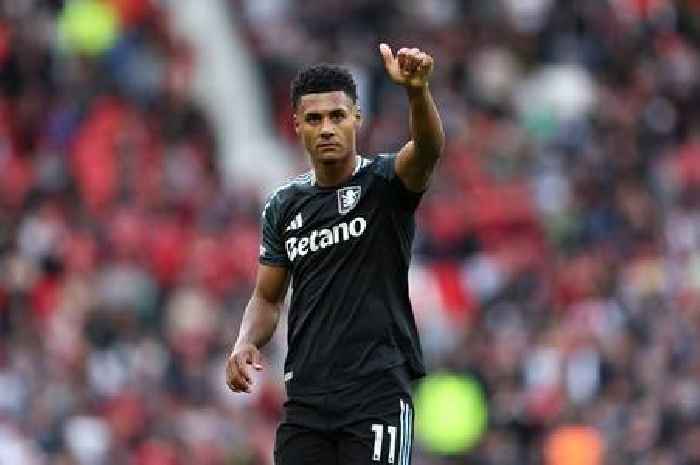 Ollie Watkins sent brutal Man United transfer verdict as Aston Villa point made