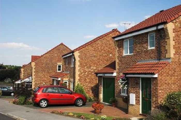Police advice on what to do if a car is blocking your driveway or parks outside your home