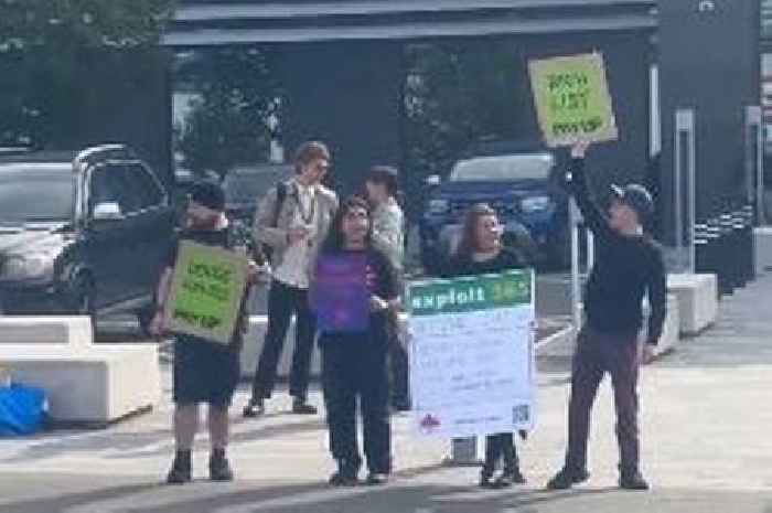 Protesters stage bet365 Denise Coates demonstration