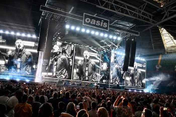 Oasis pause first reunion concert for Diogo Jota tribute with emotional performance