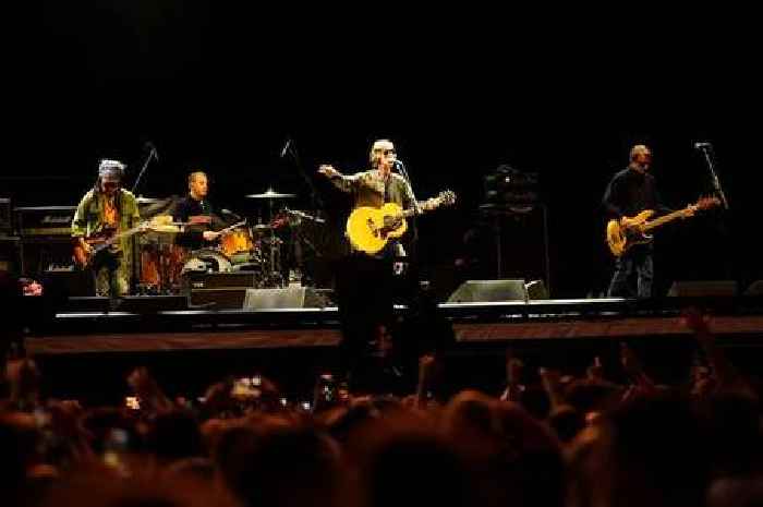 Oasis support act Richard Ashcroft says what we're all thinking about Cardiff show