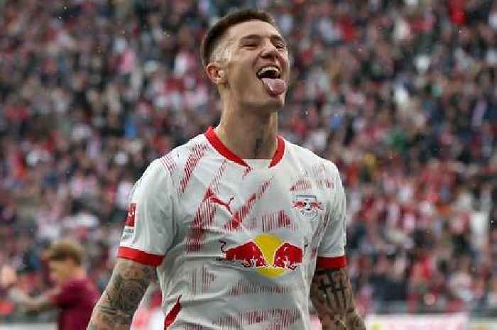 Three clubs on Benjamin Sesko transfer red alert amid Arsenal 'wait'