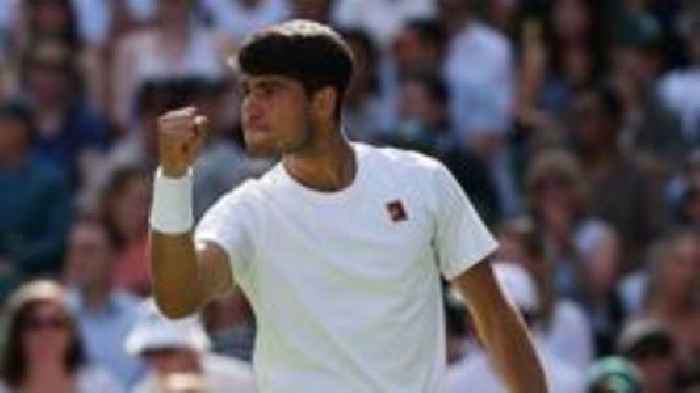 'That was stressful' - Alcaraz overcomes Struff to reach round four
