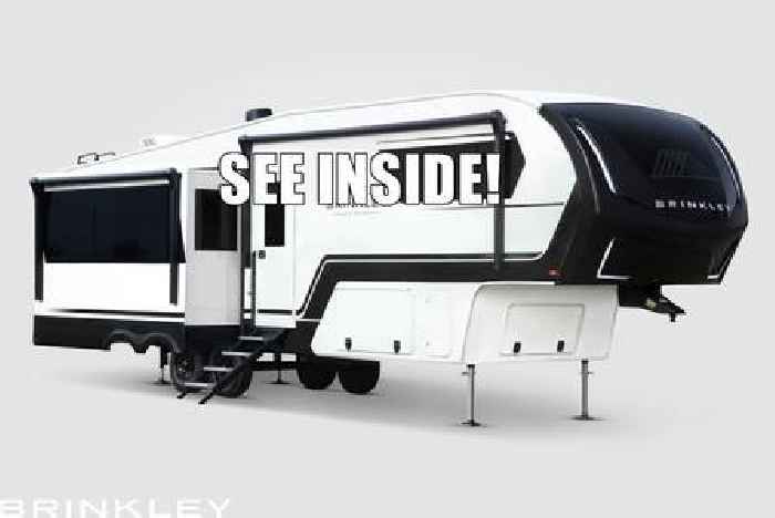 The Brinkley Model Z 2900 Mid-Size Fifth-Wheel RV Is Near Perfect