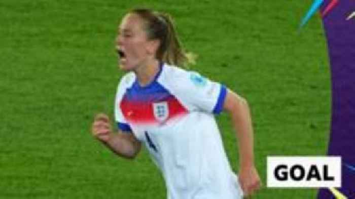 'Super effort' from Walsh gives England late hope