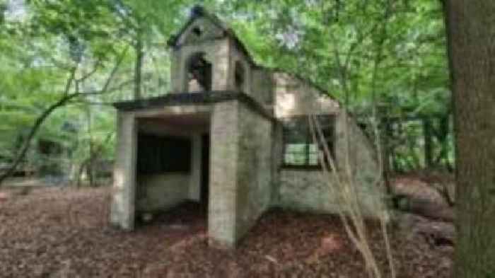 Hidden chapel offers clue to refugee camp past