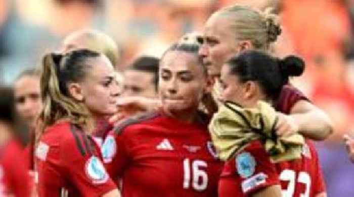 Yr Iseldiroedd yn trechu Cymru'n gyfforddus yn Euro 2025