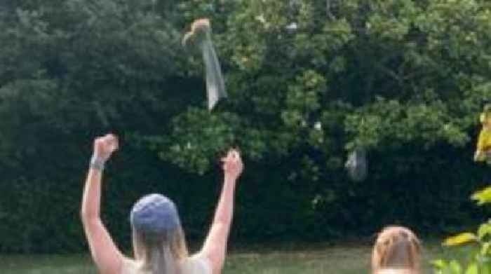 Women in training for welly wanging competition