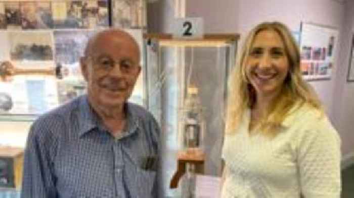 Town marks centenary of making radio history