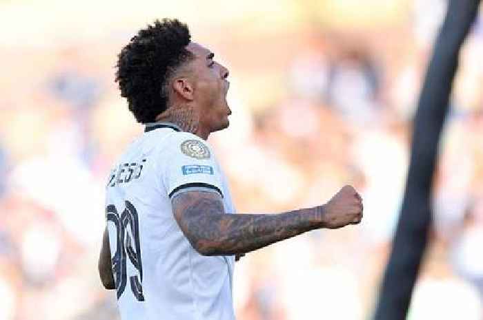 Breaking: Nottingham Forest confirm striker signing