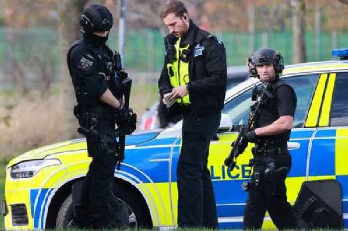 Armed police and dog handler in Sneyd Green as two arrests made