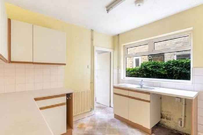 Fixer-upper Cambridge home hits market for £475,000