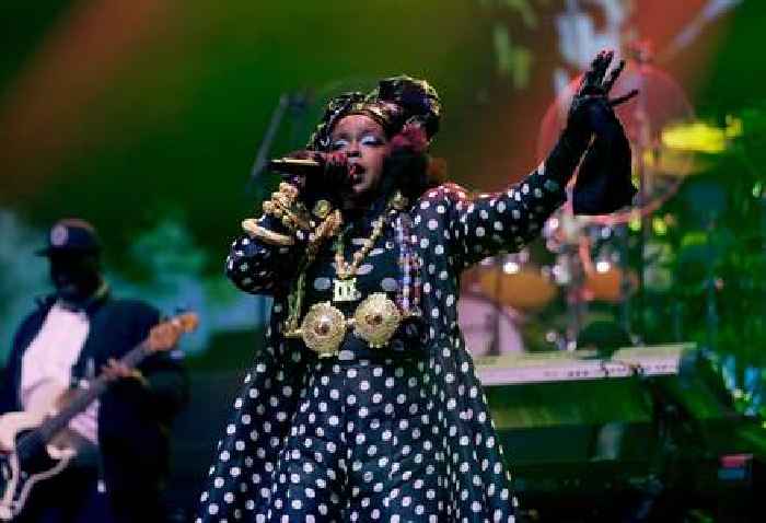 Lauryn Hill Closed Essence Fest To An “Empty” Superdome At 3:37 AM