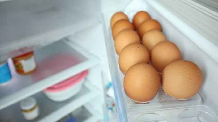 Should you keep eggs in the fridge? Short answer: Yes.
