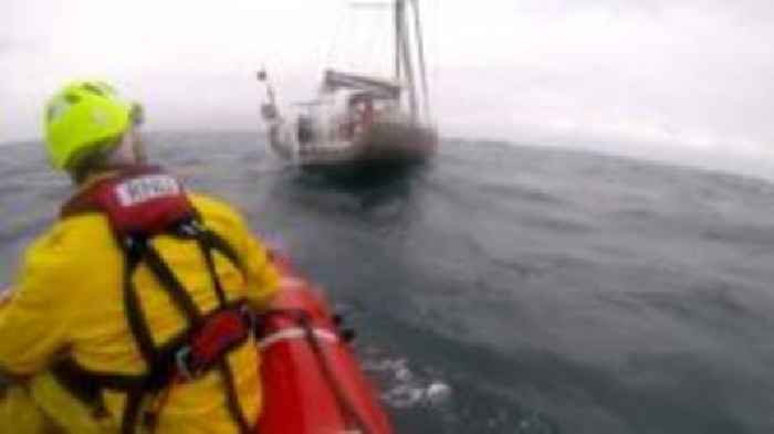 Ferry crew and RNLI respond to alert from yacht