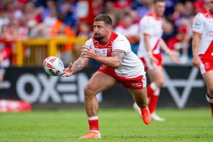 Hull KR rue missed chances as Leeds Rhinos stun lead leaders with fightback