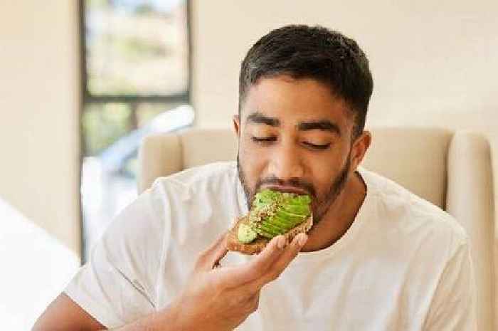 Expert names 6 foods that act like 'weight loss jabs' that are easy to add to diet