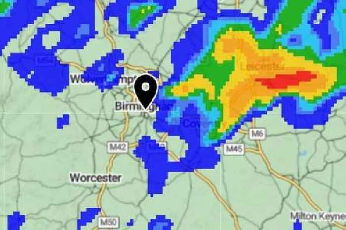 Met Office issues thunderstorm warning before temperatures soar back into 30s