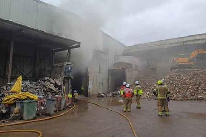 Croydon fire live updates as 12 crews sent to warehouse blaze and public warned 'avoid the area'