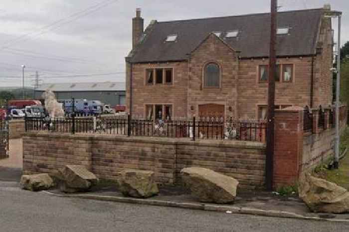 Wife of crime boss fears living in tent after illegal scrap yard closure