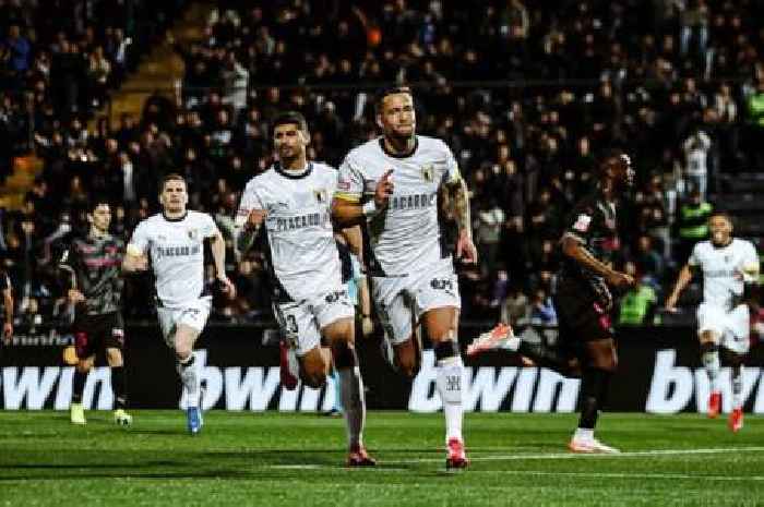 Justin de Haas in mix for Celtic £3m transfer as Nicolas Kuhn tees up double winger blockbuster