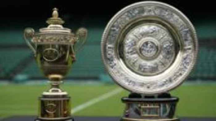 Who should foot the bill for tennis players' pay rise?