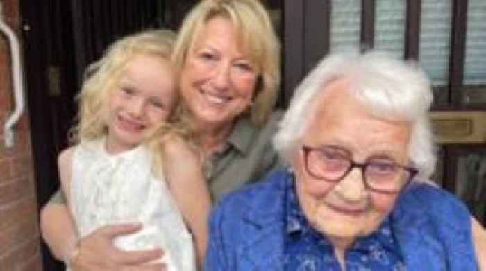 'Debt of gratitude' to Wren Thelma on her 101st
