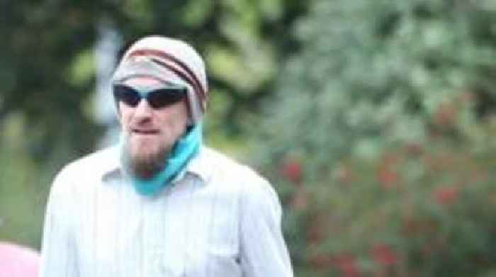 'Foot fetish' caller given suspended sentence