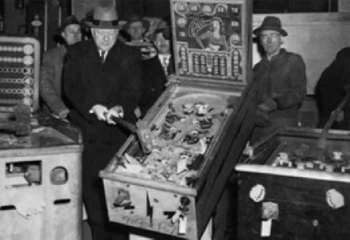 10 Photos Of Silly Moral Panics Throughout History