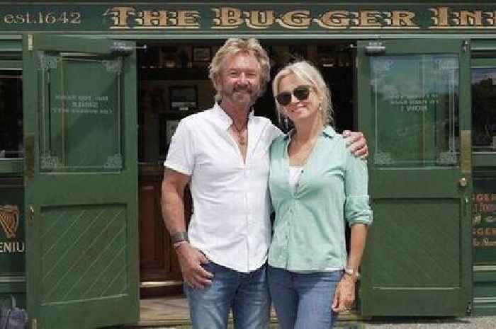 Noel Edmonds' hot tub proposal as he prepares to marry wife for the fifth time