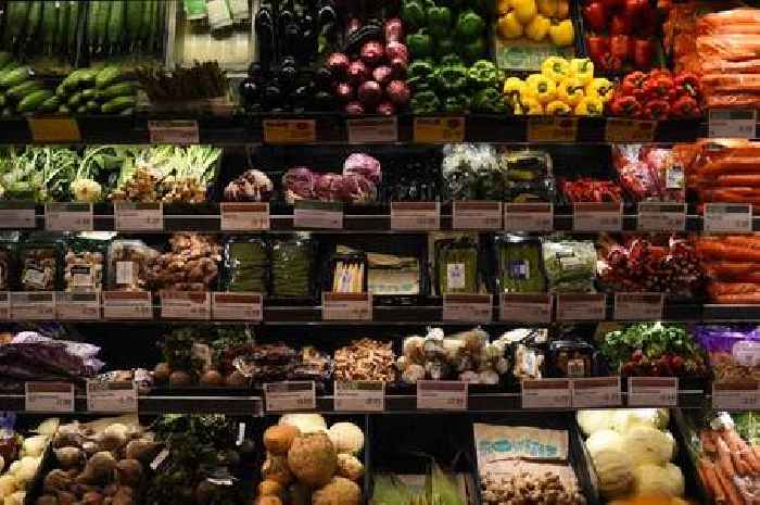 Government to pay for poorer families to eat in healthy Nottingham restaurant