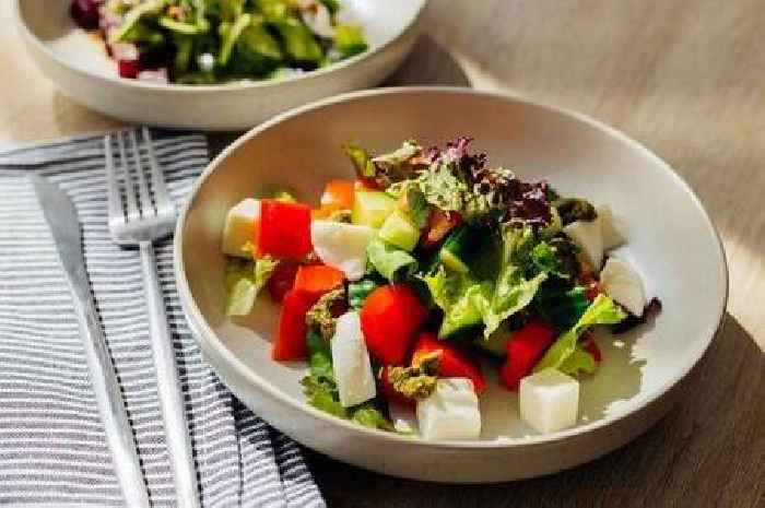 Simple ingredient that will make your summer salad taste 'nice and tangy'