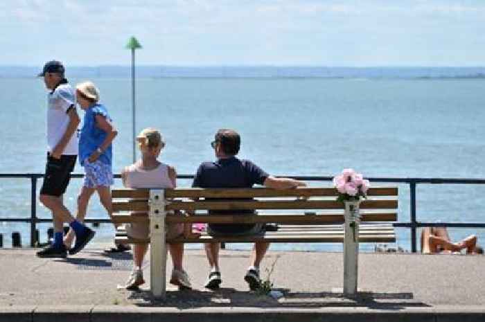 UK faces '11 days' of 30C heatwave with exact date it starts announced