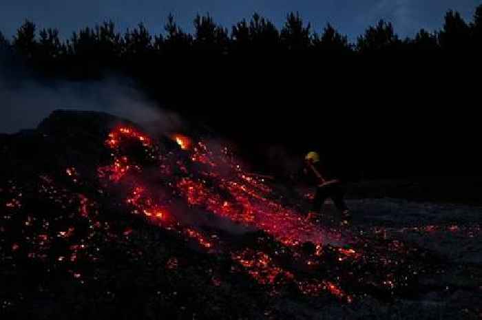Smoke warning as fire continues five days after firefighters called