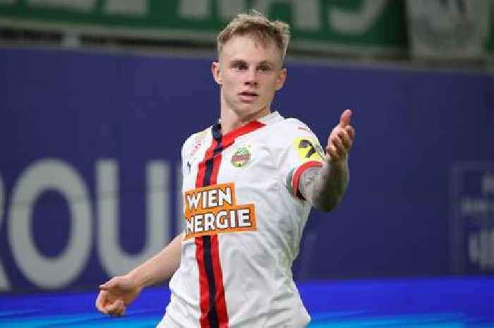 Celtic told mega Isak Jansson transfer fee as bidding war erupts for Nicolas Kuhn replacement - Parkhead news bulletin
