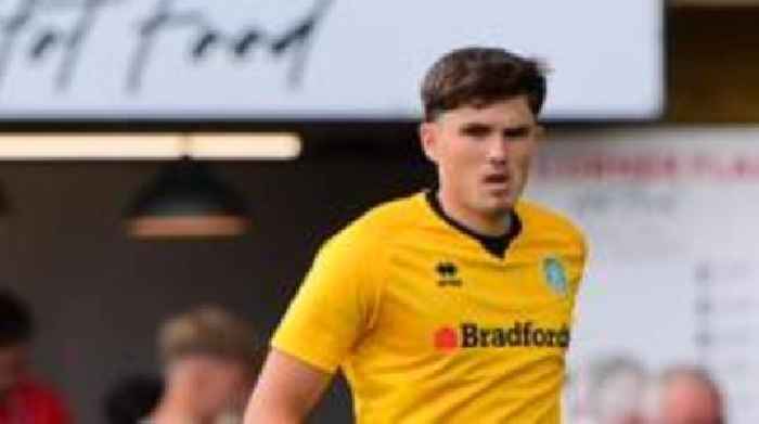 Accrington sign Southampton goalkeeper Wright
