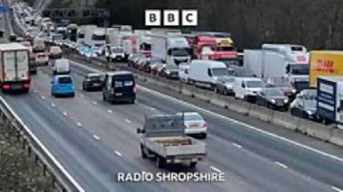 What are the advantages and concerns over the M6 link road?