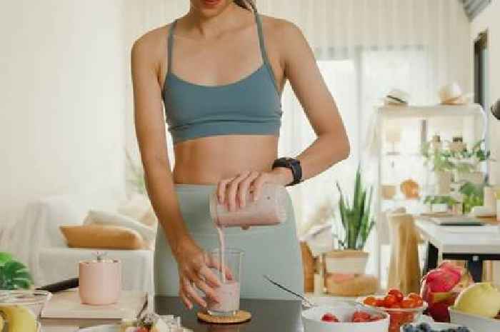 Diet expert shares 7 foods she eats to reduce heart disease risk