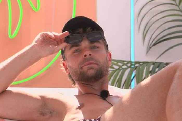 Love Island fans say 'it can't be real' as Harry's 'huge lie' uncovered