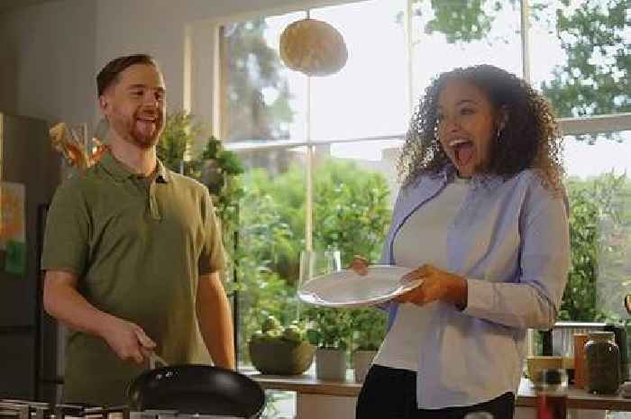 Shoppers praise Ninja Zerostick Pan set for keeping 'no stick' promise amid £84 price cut