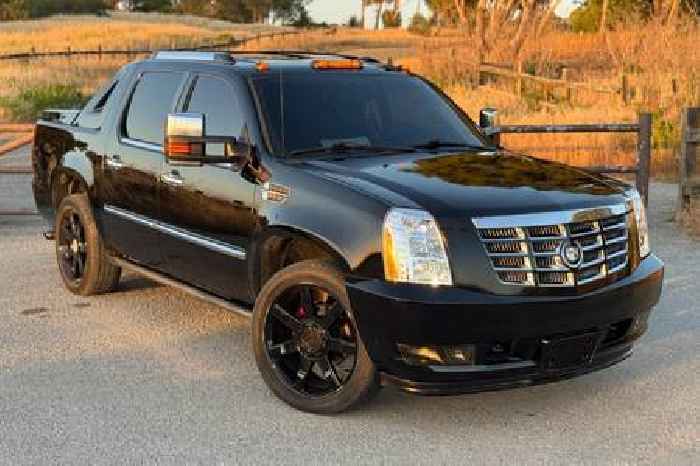 Cadillac Escalade EXT Was Once America's Most Beloved Truck. Will It Sell for Cheap Now?