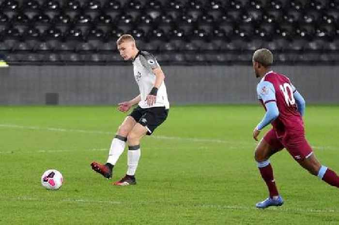 Former Derby County midfielder seals transfer as Steve Bruce responds to deal
