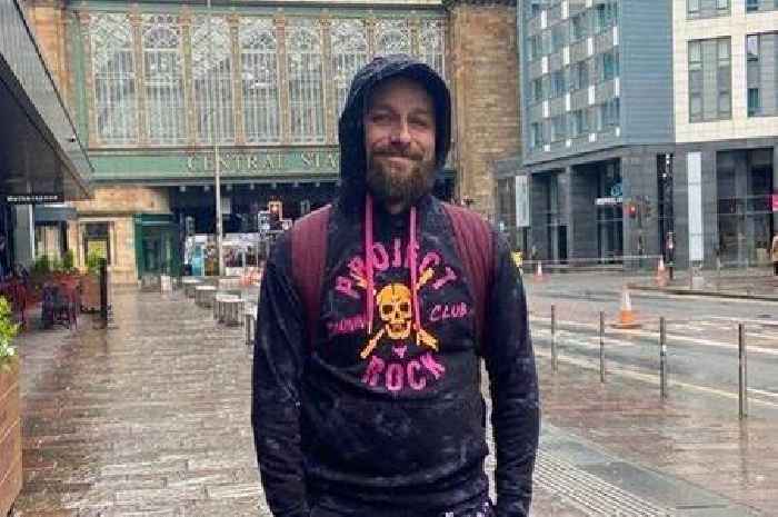 'The most amazing' dad of four dies aged 40 after complaining of stomach pains